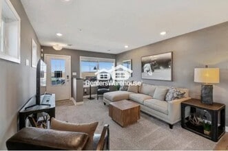 10836 Glacier Ln N in Maple Grove, MN - Building Photo - Building Photo