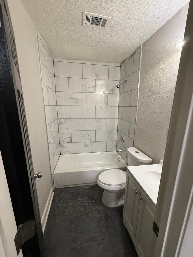 property at 2379 Saratoga Ave