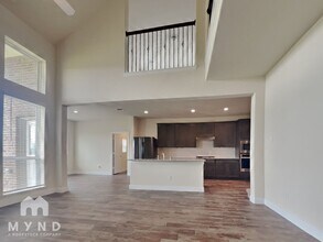 11823 Champion's Frst Dr in Mont Belvieu, TX - Building Photo - Building Photo