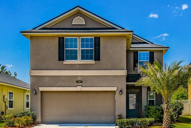 property at 918 Glendale Ln