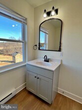 565 Bacon Rd in Red Lion, PA - Building Photo - Building Photo