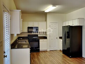 750 Brooks Rd in Dallas, GA - Building Photo - Building Photo