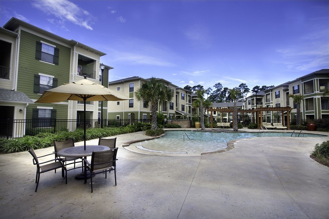 Chapel Creek in Mandeville, LA - Building Photo