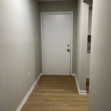 155 Dillon Rd in Hilton Head Island, SC - Building Photo - Building Photo