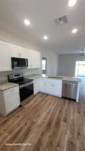 24501 Tortoise Ln in Astatula, FL - Foto de edificio - Building Photo