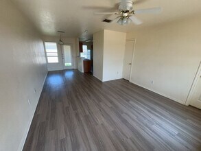 5705 Greengate Dr in Killeen, TX - Foto de edificio - Building Photo