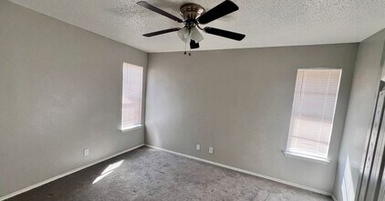 806 Station, 3 in Converse, TX - Building Photo - Building Photo
