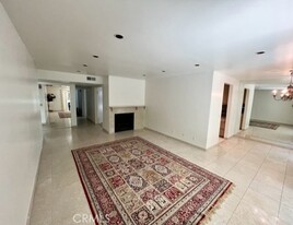 23643 Park Capri, Unit 38 in Calabasas, CA - Foto de edificio - Building Photo