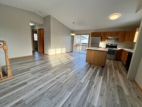 6320 W 66th St in Sioux Falls, SD - Building Photo - Building Photo