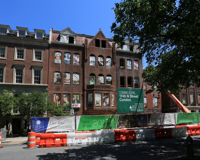 The Flats in Washington, DC - Building Photo - Building Photo