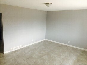 5542 Scranton St in Denver, CO - Building Photo - Building Photo
