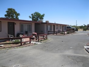 7396 Bannock Trl in Yucca Valley, CA - Building Photo - Building Photo