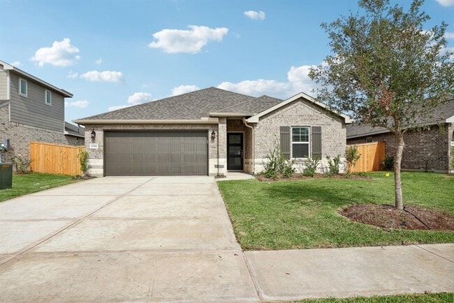 10516 Discovery Ln in Texas City, TX - Building Photo - Building Photo