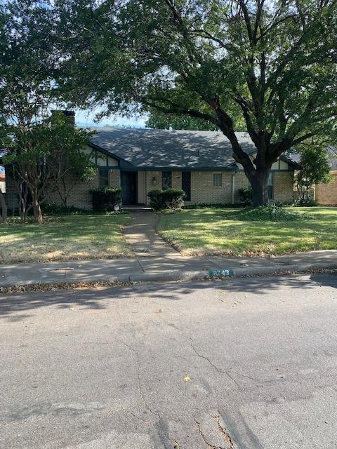 9743 Burney Dr in Dallas, TX - Building Photo