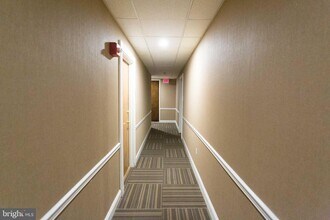 1411 Walnut St in Philadelphia, PA - Building Photo - Building Photo