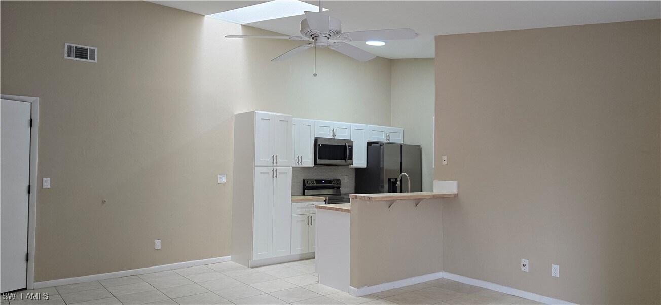 822 SW 47th Terrace in Cape Coral, FL - Foto de edificio