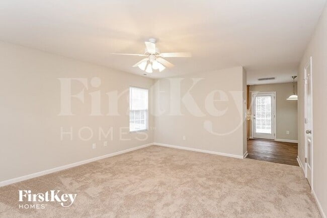 2007 Briar Run Dr in Greensboro, NC - Building Photo - Building Photo
