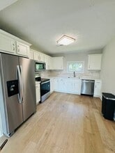 306 Manley Ave in Vine Grove, KY - Building Photo - Building Photo