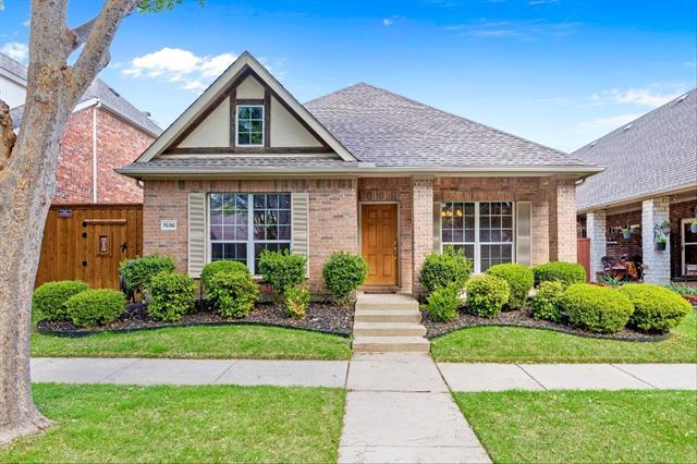 7636 Glasshouse Walk