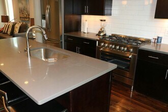 929 13th Ave S in Nashville, TN - Building Photo - Building Photo