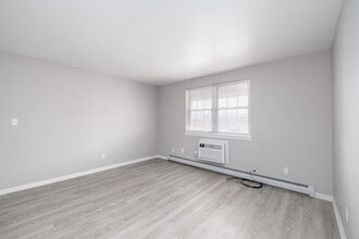 The Orchard at Solo in Syracuse, NY - Building Photo - Interior Photo
