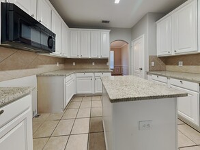 8226 Silver Lure Dr in Humble, TX - Building Photo - Building Photo