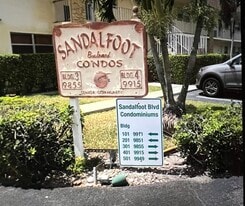 9855 Sandalfoot Blvd