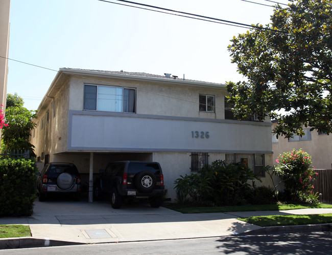 1326 S Saltair Ave in Los Angeles, CA - Building Photo - Building Photo