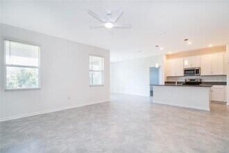 181 Aces High Ln in Davenport, FL - Foto de edificio - Building Photo