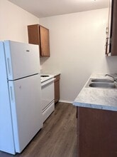 1243 Uhlwood Dr in Miamisburg, OH - Building Photo - Building Photo