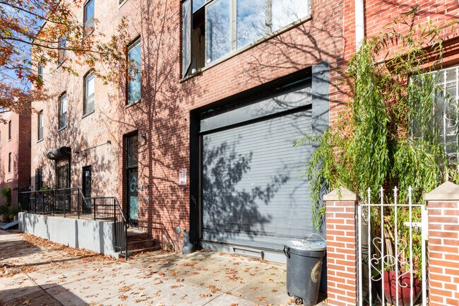 65 Green St in Brooklyn, NY - Foto de edificio - Building Photo