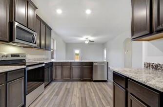 9351 Aniston Blf in Converse, TX - Building Photo - Building Photo