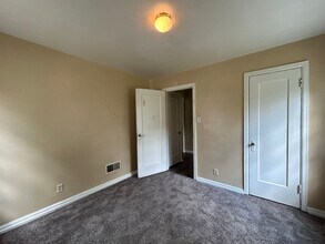 1522 Huey St in South Bend, IN - Building Photo - Building Photo