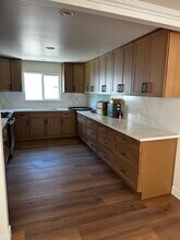 349 W Lomita Ave in Glendale, CA - Building Photo - Building Photo