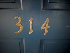 3125 36th St N, Unit 314 in St. Petersburg, FL - Building Photo - Building Photo