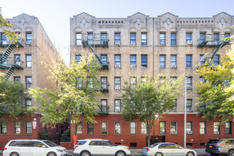 24 Thayer Street in New York, NY - Building Photo - Building Photo