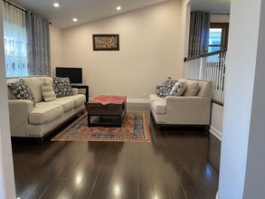 1925 E Waverly Ln in Arlington Heights, IL - Building Photo - Building Photo