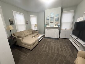 829 E 27th St in Norfolk, VA - Building Photo