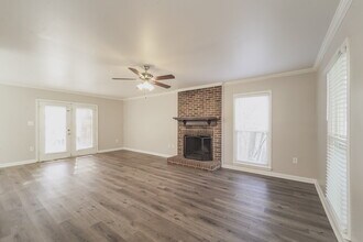 7100 Falconwood Ct in Charlotte, NC - Building Photo - Building Photo
