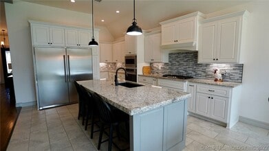 12912 S 6th St in Jenks, OK - Building Photo - Building Photo