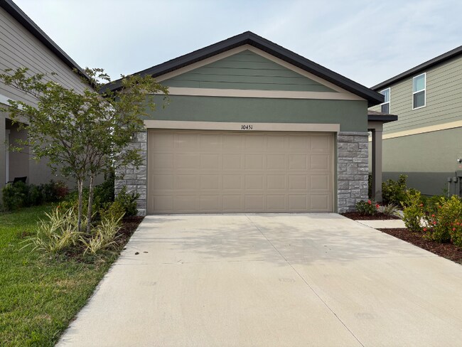 10451 Ladybug Cv in Parrish, FL - Building Photo - Building Photo