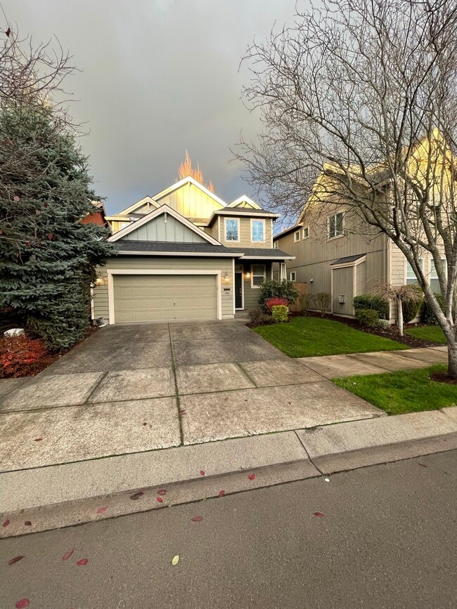 1751 SE Water Lily St in Hillsboro, OR - Building Photo - Building Photo