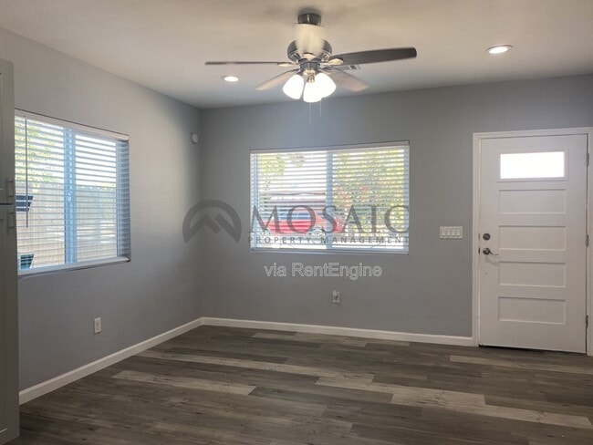 257 E Oakland St in Chandler, AZ - Building Photo - Building Photo