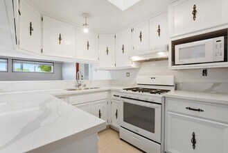 4665 Terry Ln in La Mesa, CA - Building Photo - Building Photo