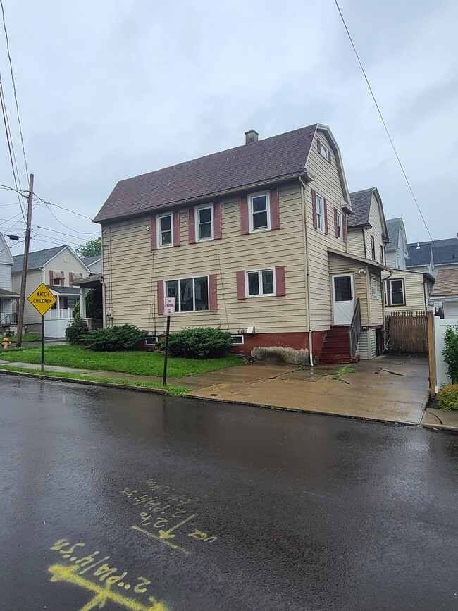 236 Taft St in Hanover Township, PA - Building Photo - Building Photo