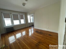 1163 Boylston St, Unit 30 in Boston, MA - Building Photo