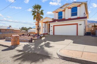 6121 Byron St in El Paso, TX - Building Photo - Building Photo