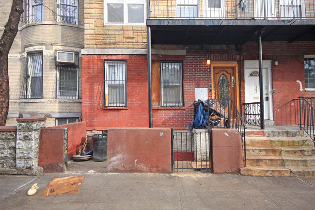 1359 42nd St in Brooklyn, NY - Building Photo - Building Photo