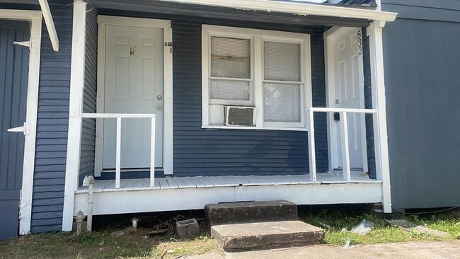 527 W 8th St in Freeport, TX - Building Photo - Building Photo