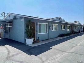 7004 Amethyst Ave in Rancho Cucamonga, CA - Building Photo